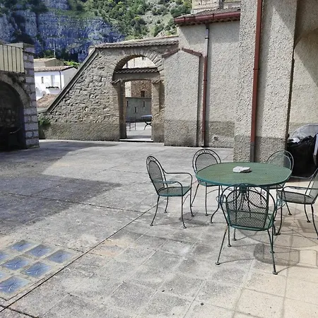 住宿加早餐酒店 Antica Dimora Palazzo Rovitti