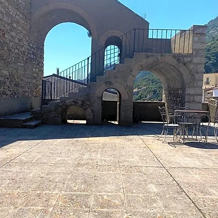 Antica Dimora Palazzo Rovitti 住宿加早餐酒店