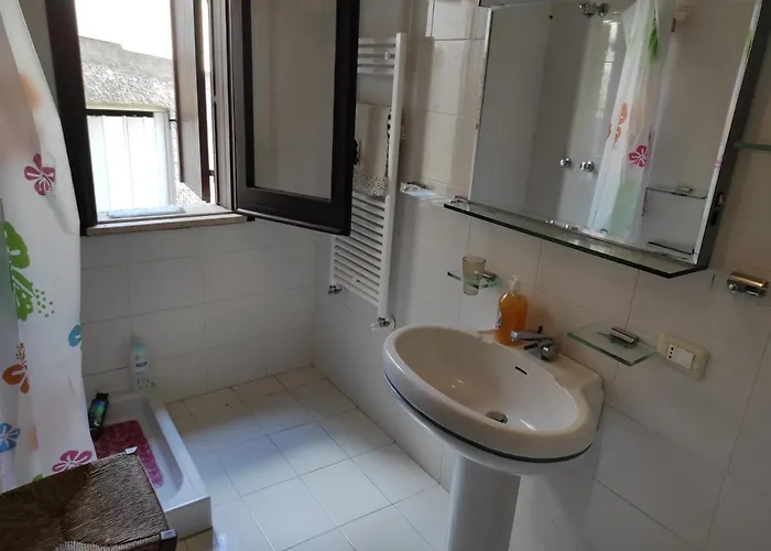 Antica Dimora Palazzo Rovitti فندق مبيت وإفطار *