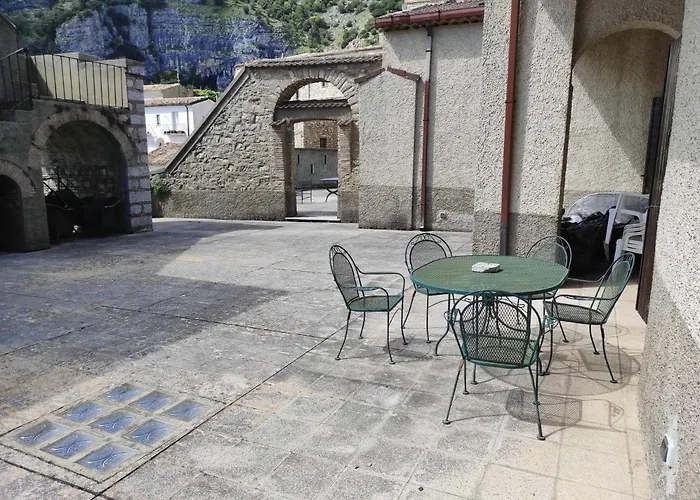 فندق مبيت وإفطار Antica Dimora Palazzo Rovitti